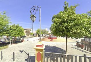 Pis a Sanlúcar la Mayor. Vivienda en sanlucar la mayor
