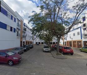 Pis  Calle aparejador manuel andres. Vivienda en isla cristina