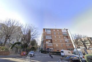 Pis  Calle camarena. Piso en madrid