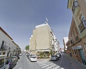 Piso  Calle doctor fleming. Piso en  dos hermanas