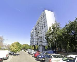 Appartement  Avenida kansas city. Piso en sevilla