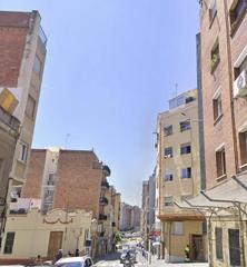 Etagenwohnung  Calle montseny del. Piso en lhospitalet de llobregat
