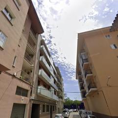 Pis  Calle rocaberti. Piso en figueres