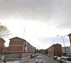 Pis  Calle aguila. Piso en valladolid