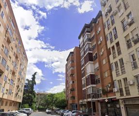 Pis  Calle isabel de moctezuma. Piso en caceres