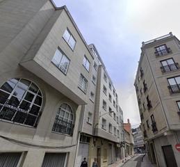 Pis  Calle busto de abaixo. Piso en marin