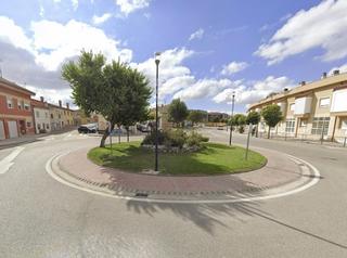 Casa  Calle el tresparral. Vivienda en villagonzalo pedernales