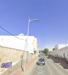 Pis  Carretera alhadra. Piso en almeria