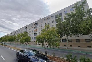 Pis  Calle tren changay. Vivienda en sevilla