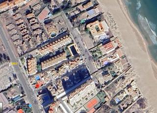 Casa  Avenida gaviotas. Vivienda en valencia, zona playa el perellonet