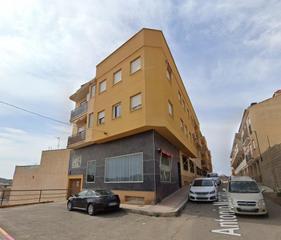 Pis  Calle antonio machado. Piso en aguilas