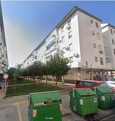 Pis  Calle mijail gorbachov. Vivienda en dos hermanas,  zona vistazul