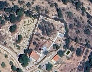 Casa  Calle poligono 11. Vivienda en olocau