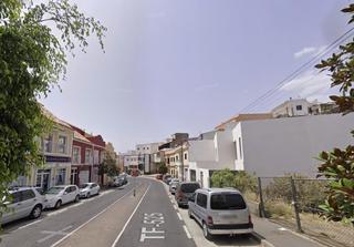 Pis  Calle guimar. Vivienda en arafo