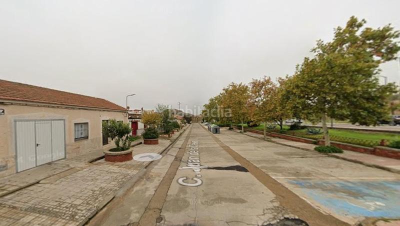 Foto 2e3e4842-fca8-4f5a-8b25-b41f5fb2fd4e. Casa adossada a Carretera de Córdoba - Libertad Puertollano