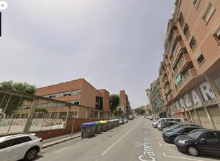 Appartement  Tori. Piso en badalona