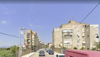 House  Carrer marina. No disponemos de llaves. sin posesión