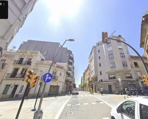 Etagenwohnung  Catalana. Piso en lhospitalet de llobregat