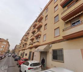 Pis  Calle pintor ribera. Vivienda en benetusser
