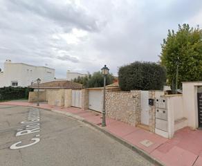 Casa aparellada  Calle rio guadalquivir (alcayn). Vivienda en molina de segura