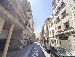 Appartement  Carrer del montseny. Piso en lhospitalet de llobregat