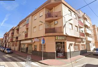Pis  Calle saladares. Vivienda en llano de brujas