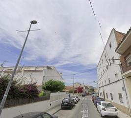 Pis  Joan xxiii de. Piso en cubelles