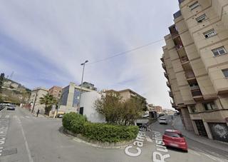 Pis  Santiago rusiñol. Piso en santa coloma de gramenet