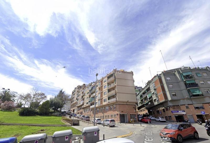 Foto cdf12478-0a3a-487b-939a-c7ebb89ba604. Piso  en en Sistrells Badalona