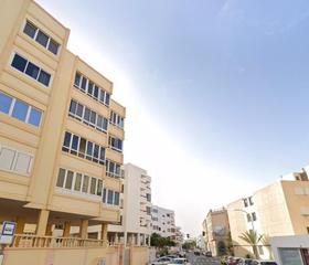 Pis  Calle triana. Vivienda en arrecife