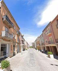 Pis  Carrer verge de la mercè. Vivienda en almacelles