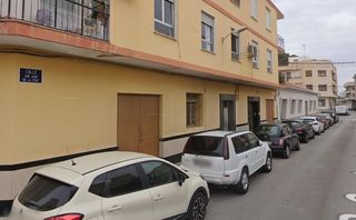Local Comercial  Calle de san juan de la cruz. Local comercial en novelda