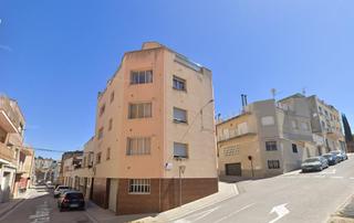 Casa adossada  Calle font la. Venta en condiciones especiales  modalidad cesión de remate