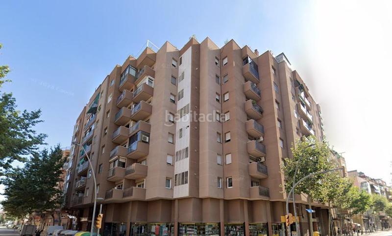 Foto efa45c4d-f4a6-47a7-8ccf-981d817ec965. Appartamento con parcheggio in Centre Hospitalet de Llobregat (L´)