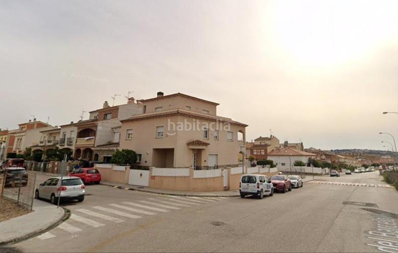 Foto 359bf42f-3c3d-4918-990b-3470adc4f6e9. Maison jumelée avec parking dans El Tancat-Mas d´en Gual Vendrell (El)