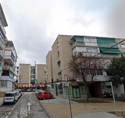Appartement  Calle fuentebella. Vivienda en parla
