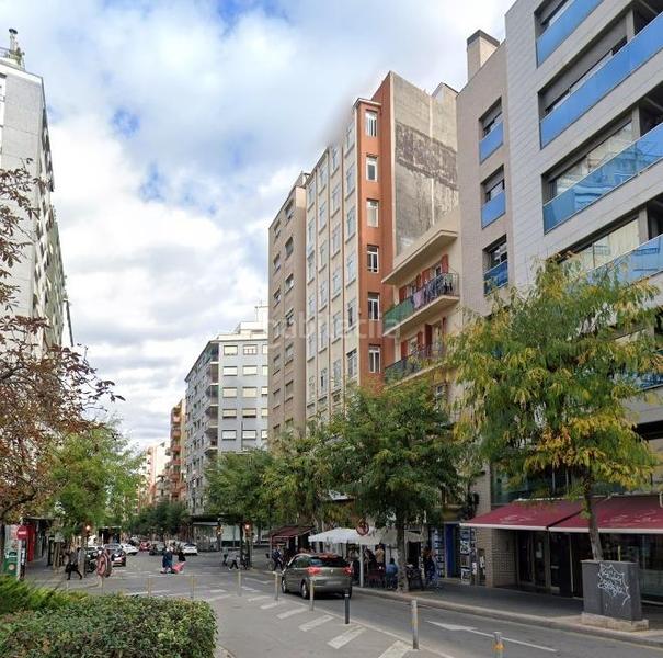 Foto 67e262b8-3b5e-4627-bd61-f101c0fc2fa8. Local commercial dans Eixample Tarragona
