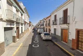 Casa  Calle caldereros. Vivienda en villa del río