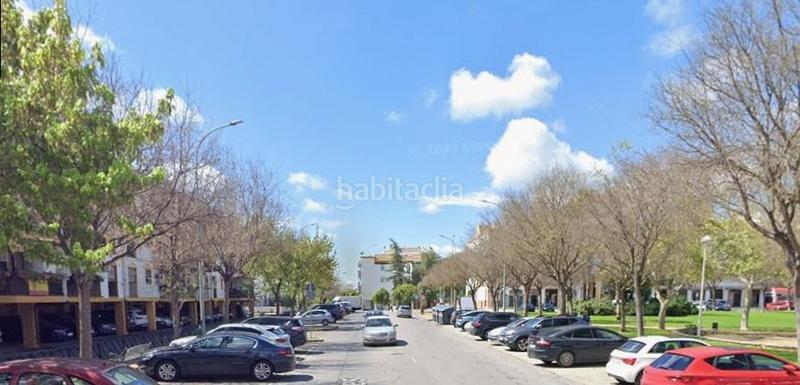 Foto ea1e4ffc-5387-4c2f-a453-6f682348c5a0. Piso  en cordoba en Poniente-Norte - Miralbaida - Parque Azahara Córdoba