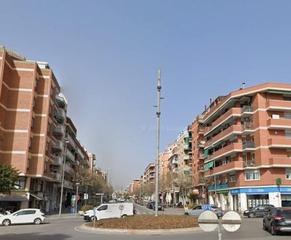 Pis  Doctor moragas. Piso en barbera del valles