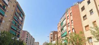 Appartamento  Primer de maig. Piso en  la llagosta