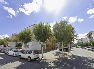 Pis  Barrio nueva andalucia. Vivienda en écija