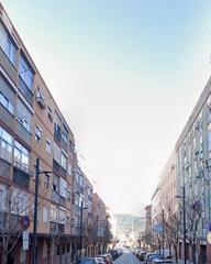 Flat  Sant jordi. Piso en ripollet