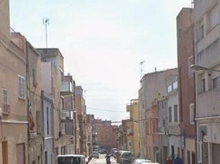 Flat in Sistrells. Piso en badalona