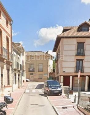 Foto d12be824-f514-48c8-8ef5-a4ab129d3f94. Local comercial a Tielmes