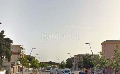 Foto efac871e-32c8-4abb-a1b7-24dd618c0ad3. Pis amb aparcament piscina a Passeig Marítim Miami Platja
