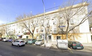 Appartement  Avenida san juan de la cruz. Piso en sevilla cesión de remate