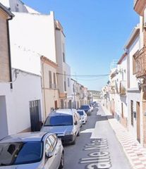 Fabrikhalle  Calle del norte. Nave industrial en torredonjimeno