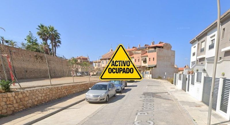 Foto 08967f51-8f5d-4f4b-931b-20fe9e797561. Casa amb aparcament a Motril ciudad Motril