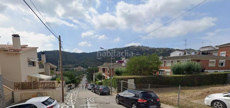 Foto b6052c64-6e92-4093-8fc5-232e1b8c8a26. Casa amb aparcament piscina a Torrelles de Llobregat
